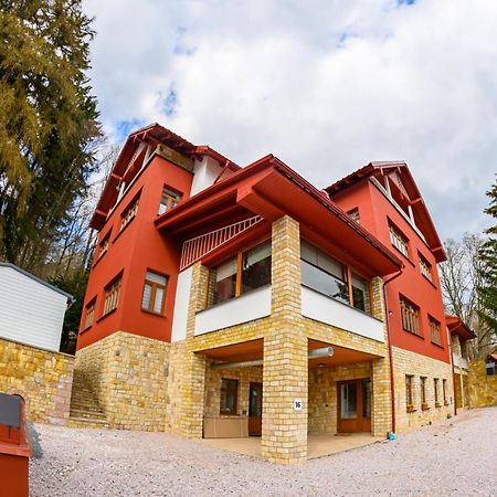 Penzion Zamecek Janske Lazne Exterior photo